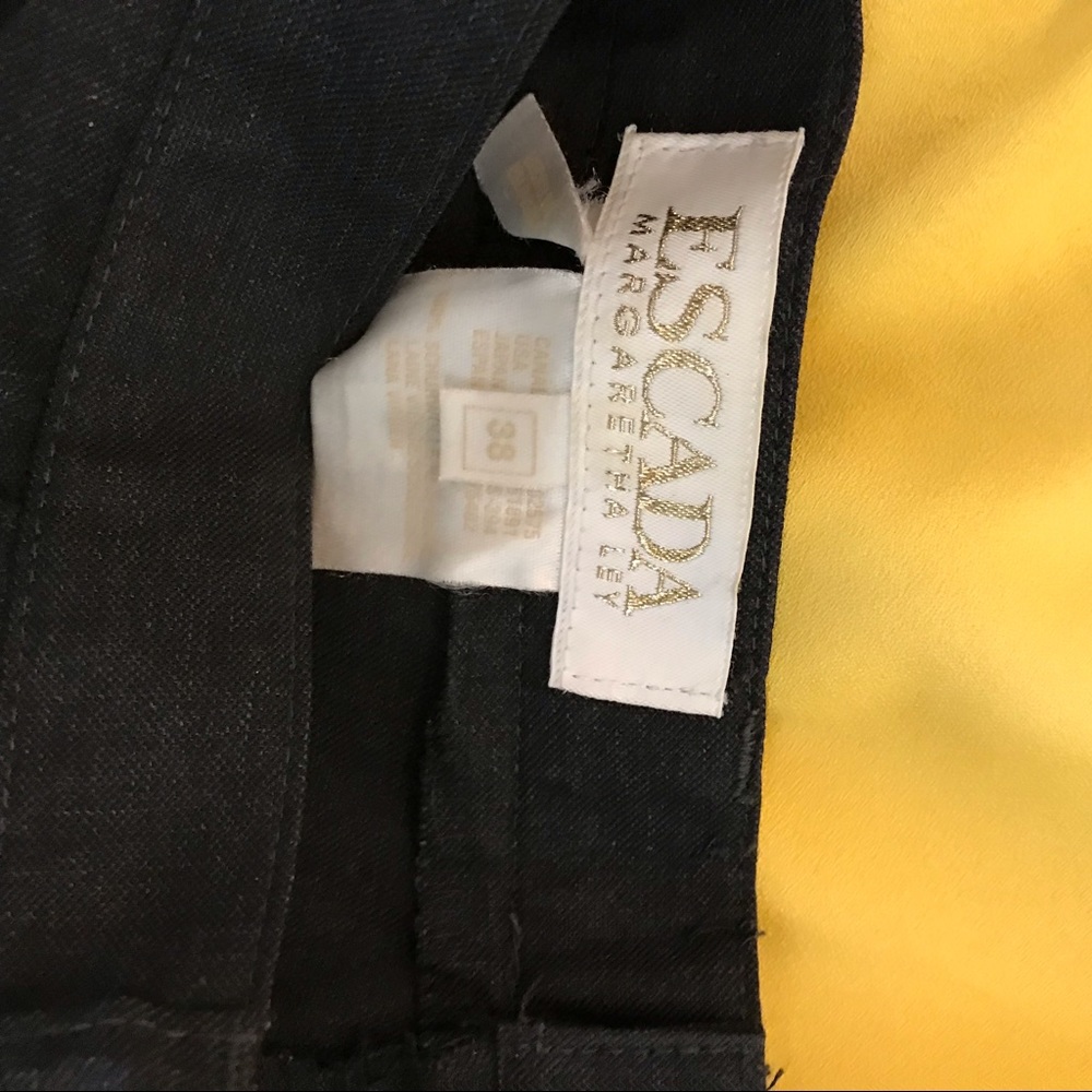 Escada Tropical Weight Wool Pants cropped